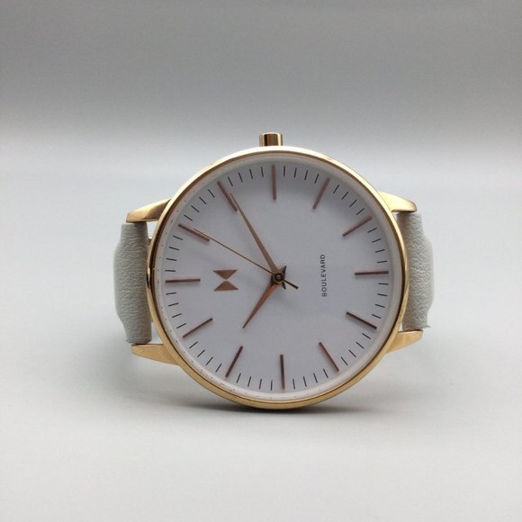 MVMT Boulevard Watch Unisex 38mm Gold Tone White Dial New Battery main image 5